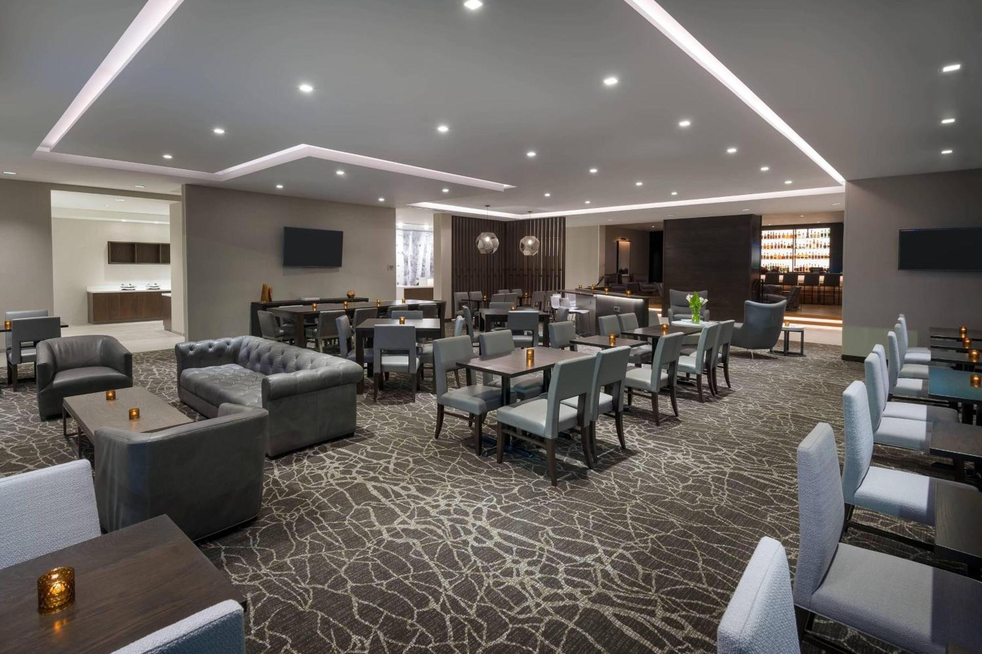 Springhill By Marriott Indianapolis 3*