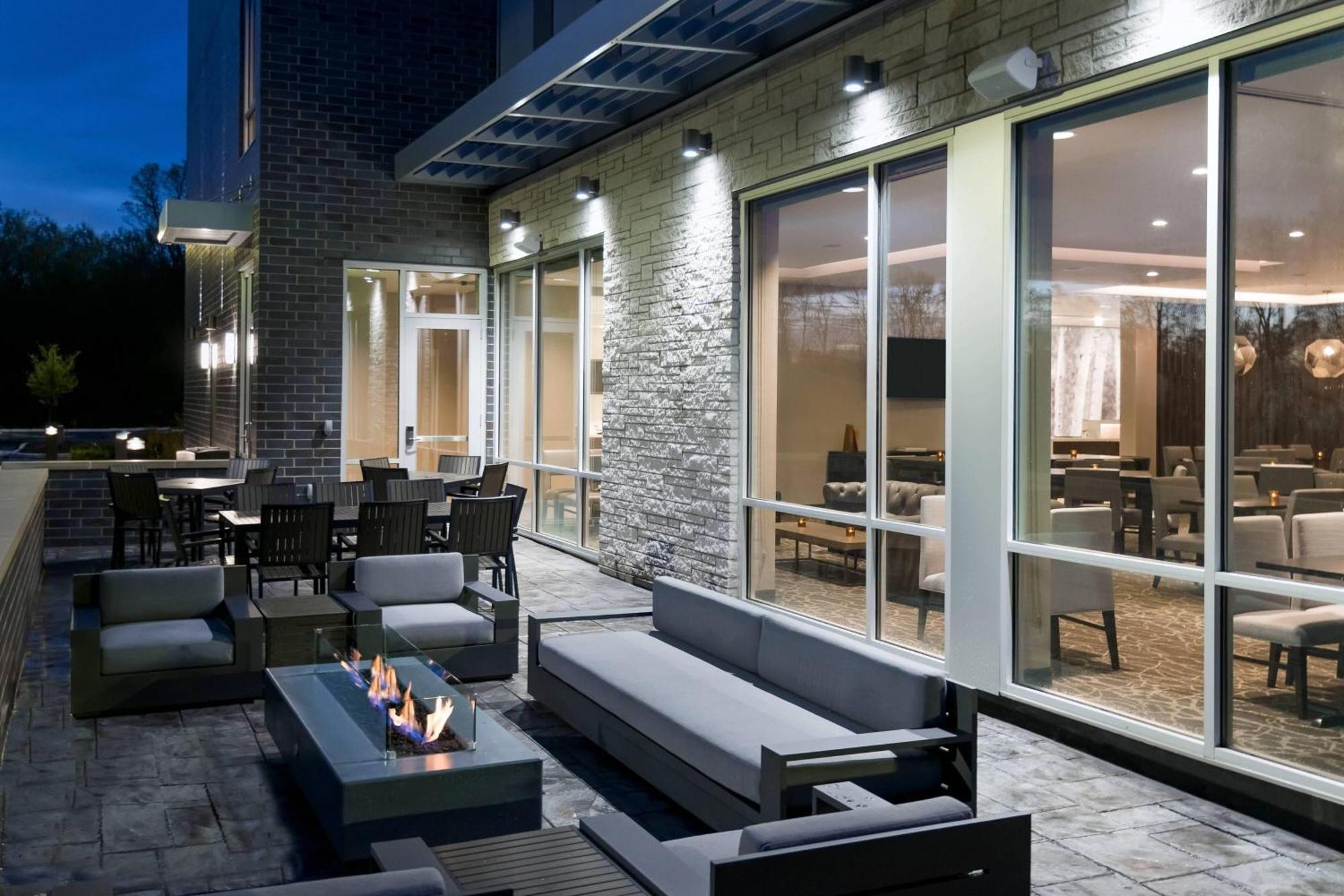 Springhill By Marriott Indianapolis